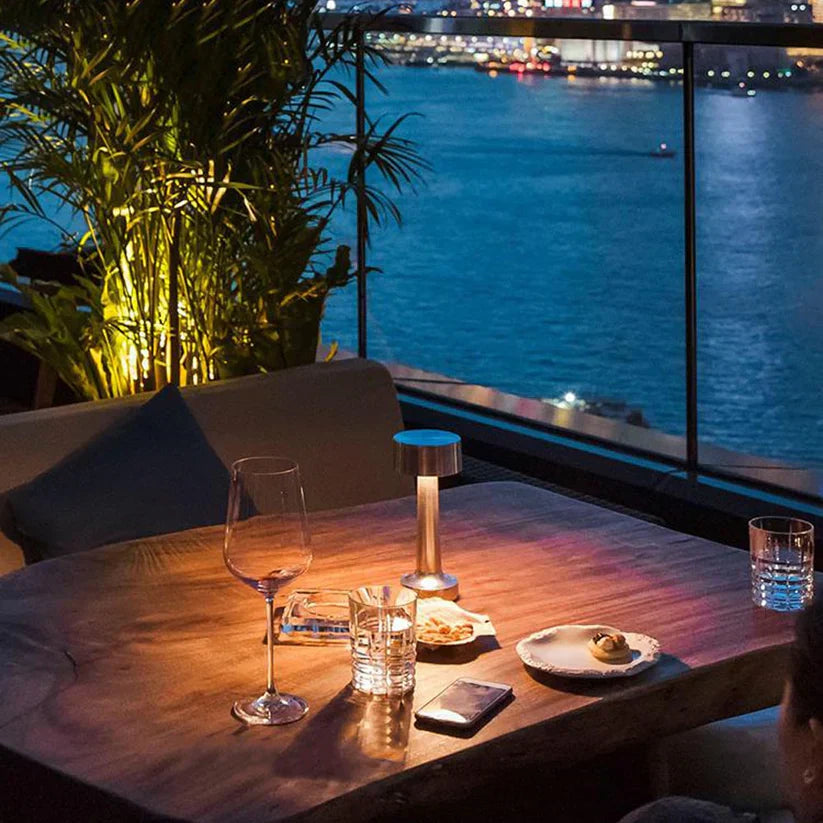 더블린 테이블 램프 | 1 + 1 무료