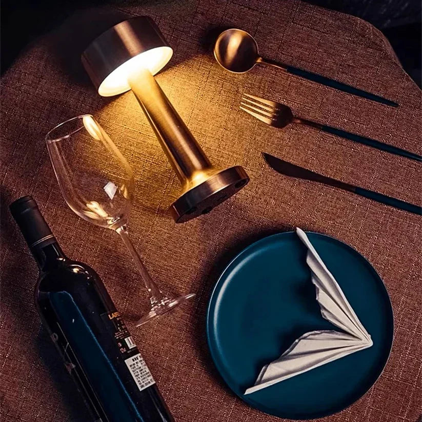 더블린 테이블 램프 | 1 + 1 무료